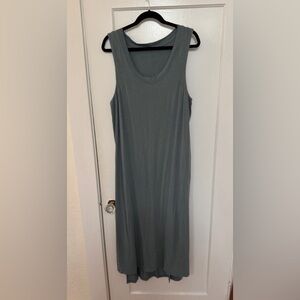 Lululemon midi dress